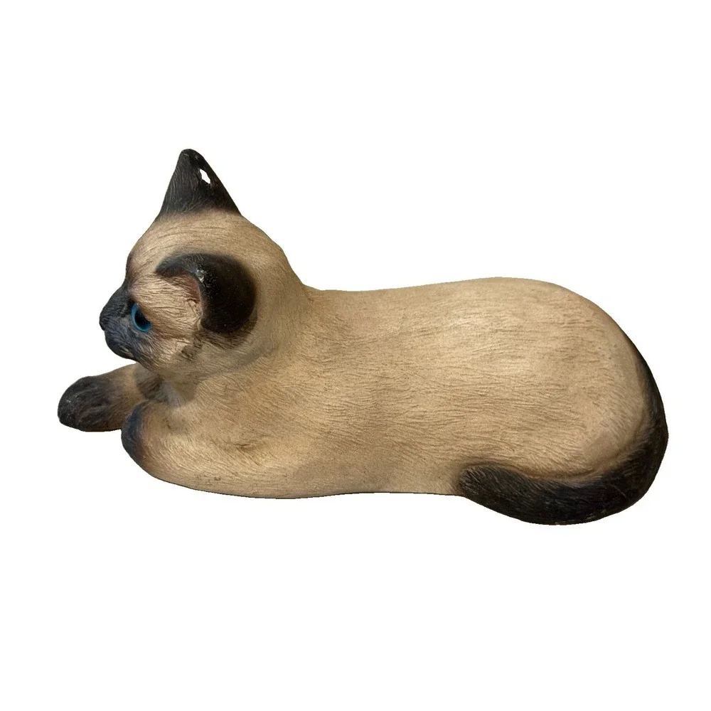 1983 Creations by Carole Siamese Cat Figurine Vintage Collectible CC40508